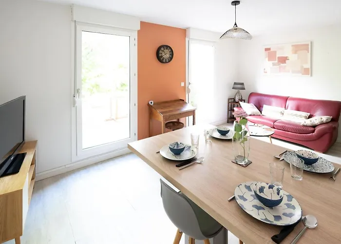 Appartement Ideal Couple Jacuzzi Et Jolie Cour Interieure Toulouse