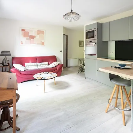 Ideal Couple Jacuzzi Et Jolie Cour Interieure *